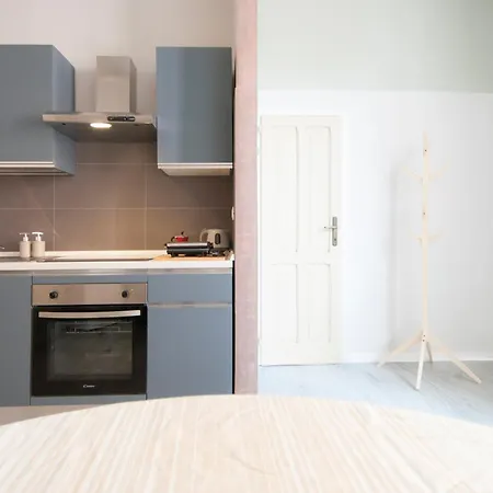 Stadium - Ambrogiohost Апартаменты Болонья